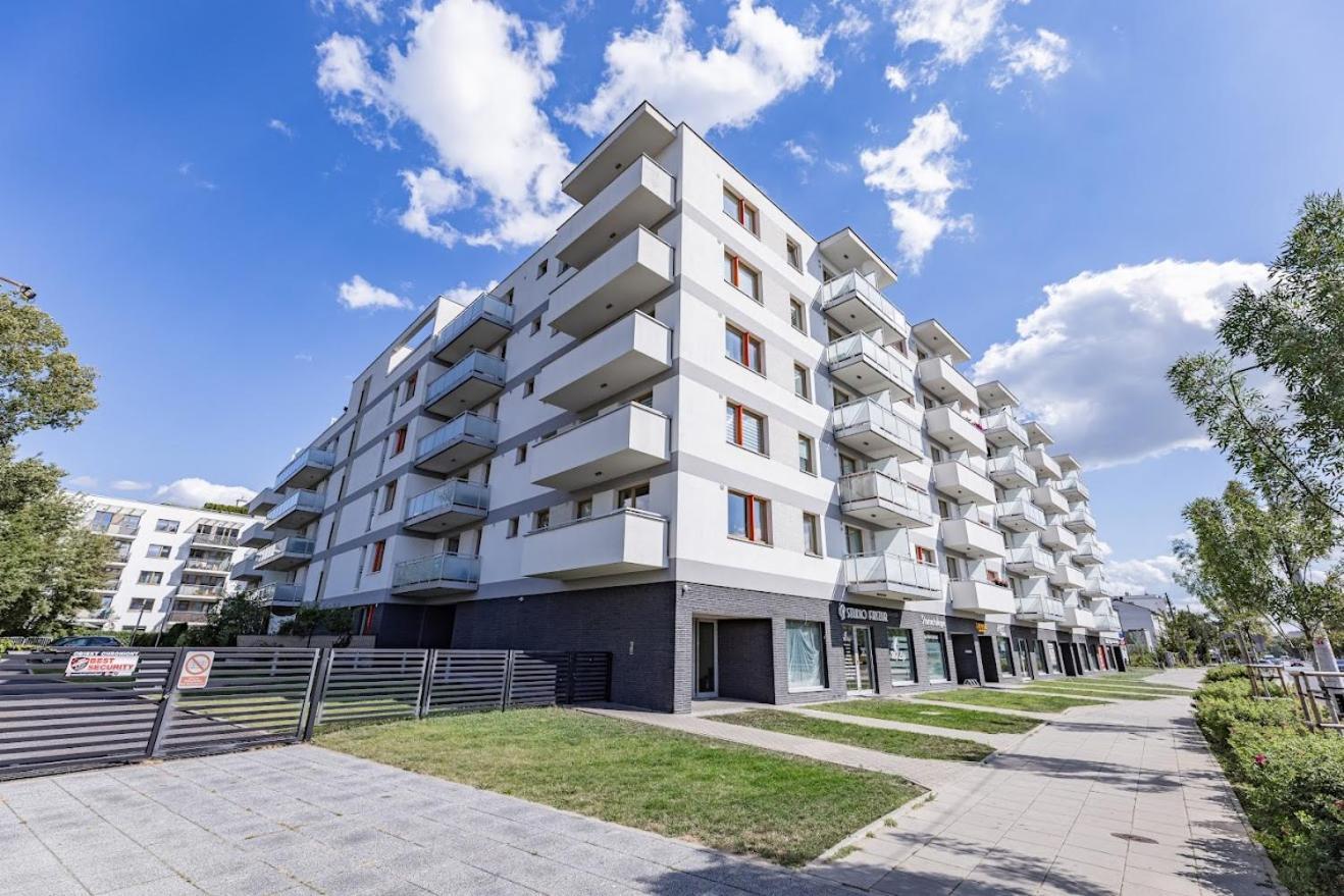 Fajny Apartament Z Parkingiem, Obok Metra. Warsaw Luaran gambar