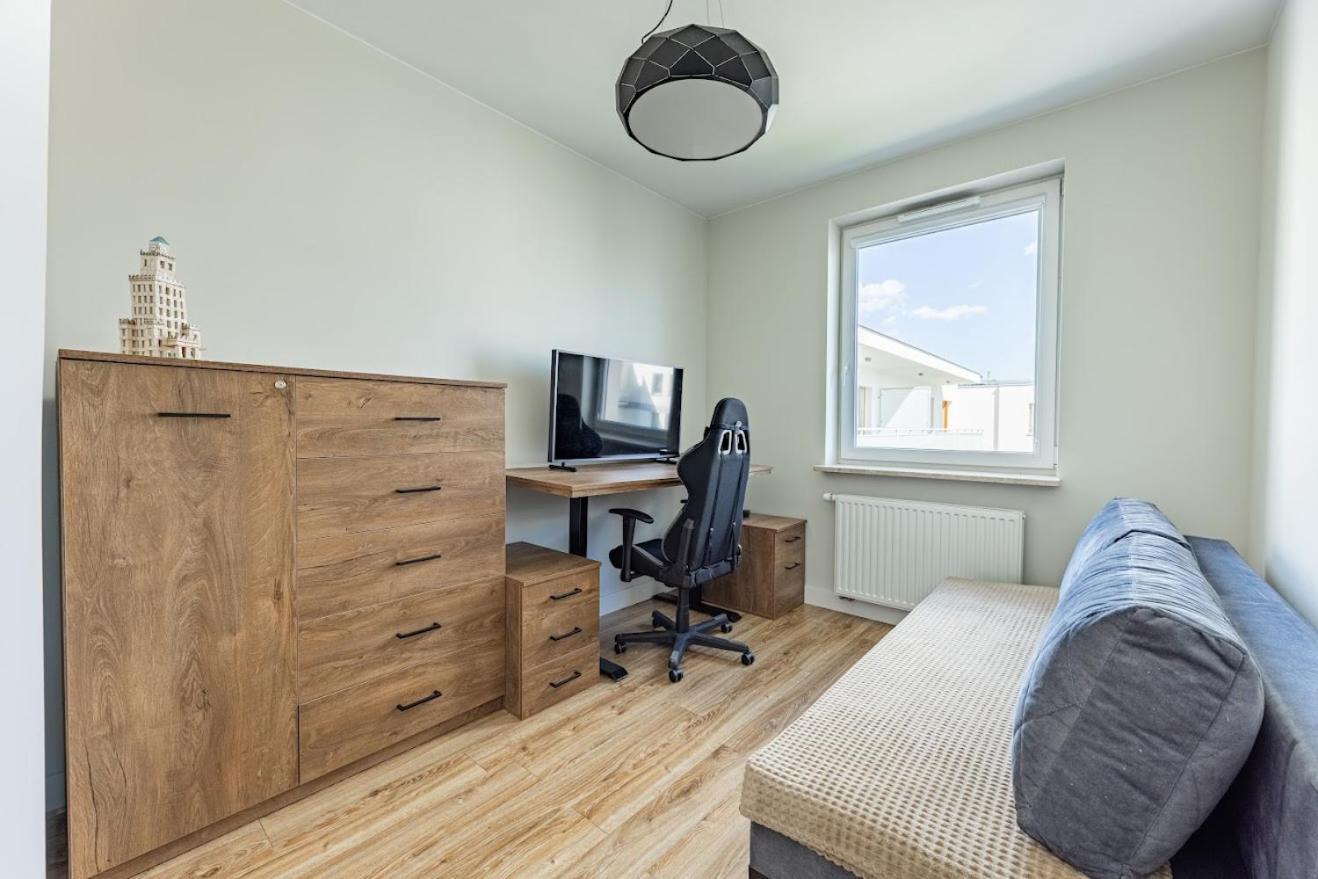 Fajny Apartament Z Parkingiem, Obok Metra. Warsaw Luaran gambar